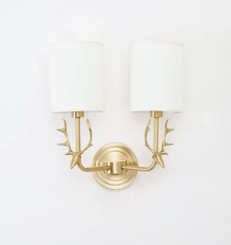 Brass Deer Head Wall Light - NexioPick
