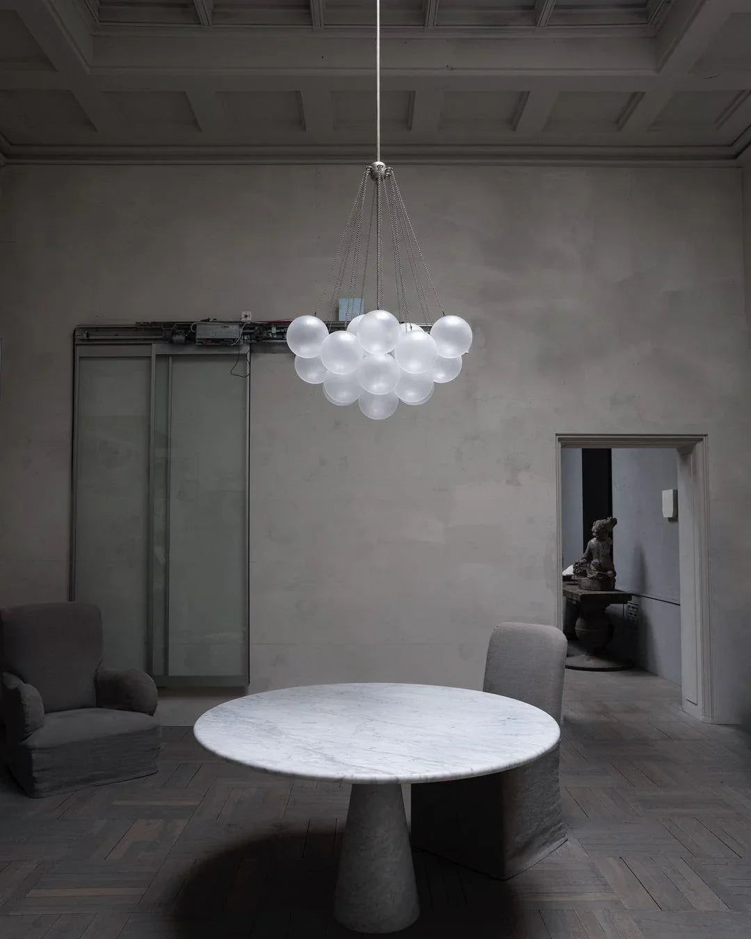 Bubble Chandelier - NexioPick
