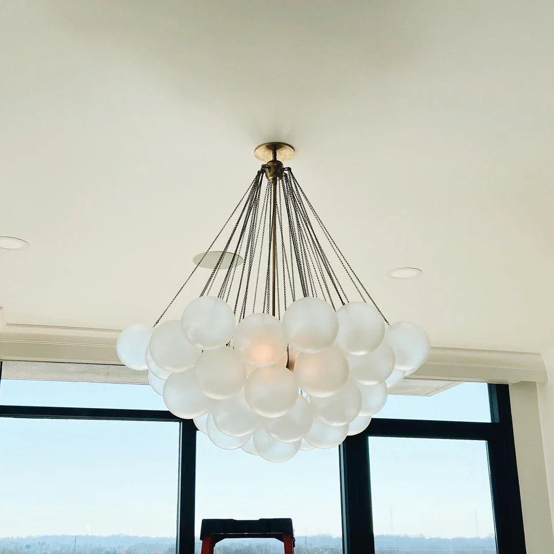 Bubble Chandelier - NexioPick