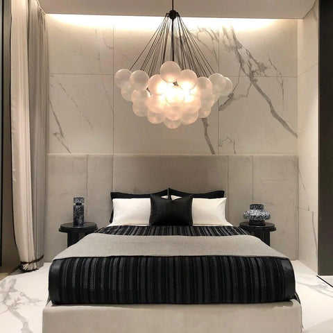 Bubble Chandelier - NexioPick