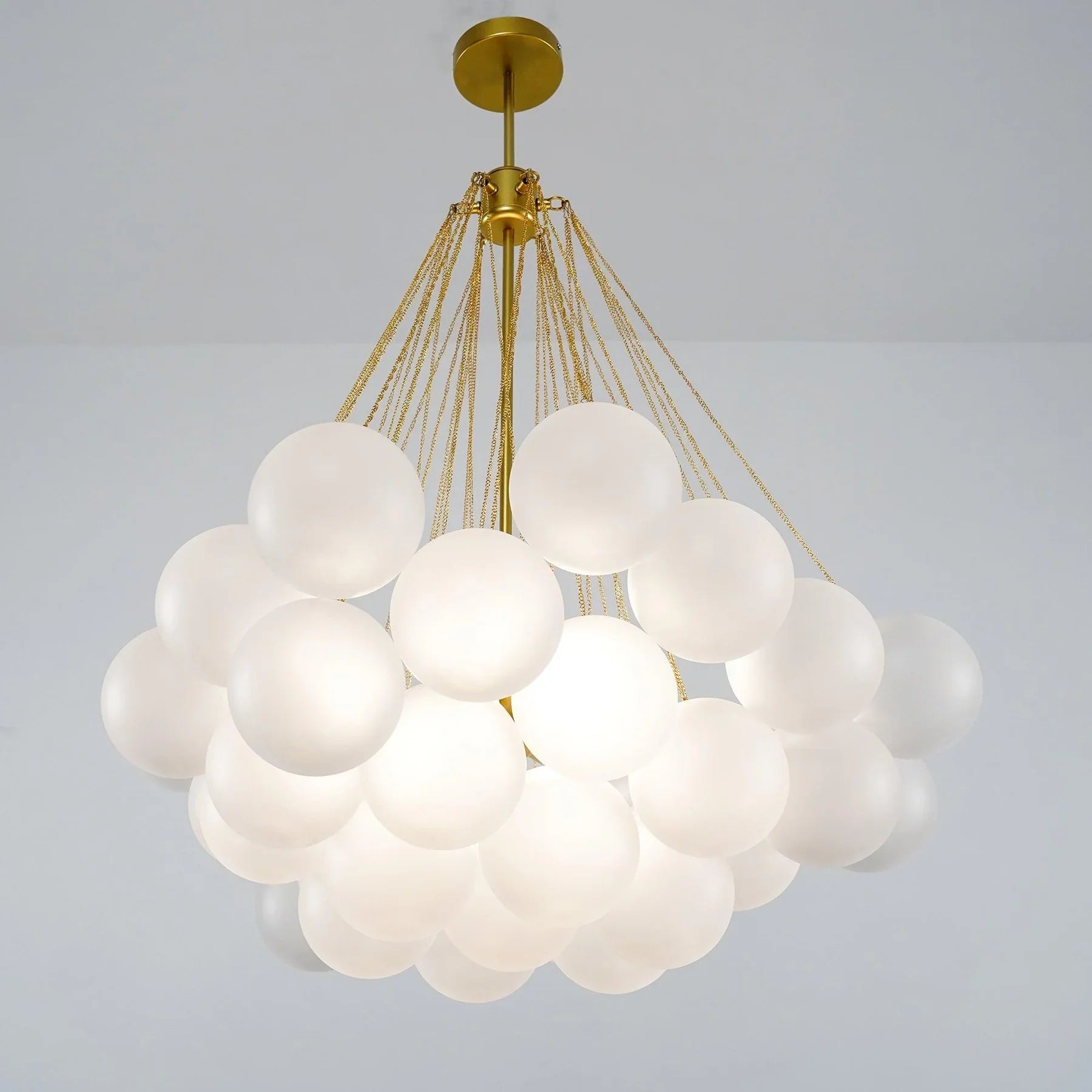 Bubble Chandelier - NexioPick