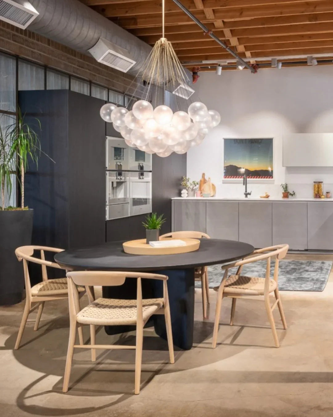 Bubble Chandelier - NexioPick