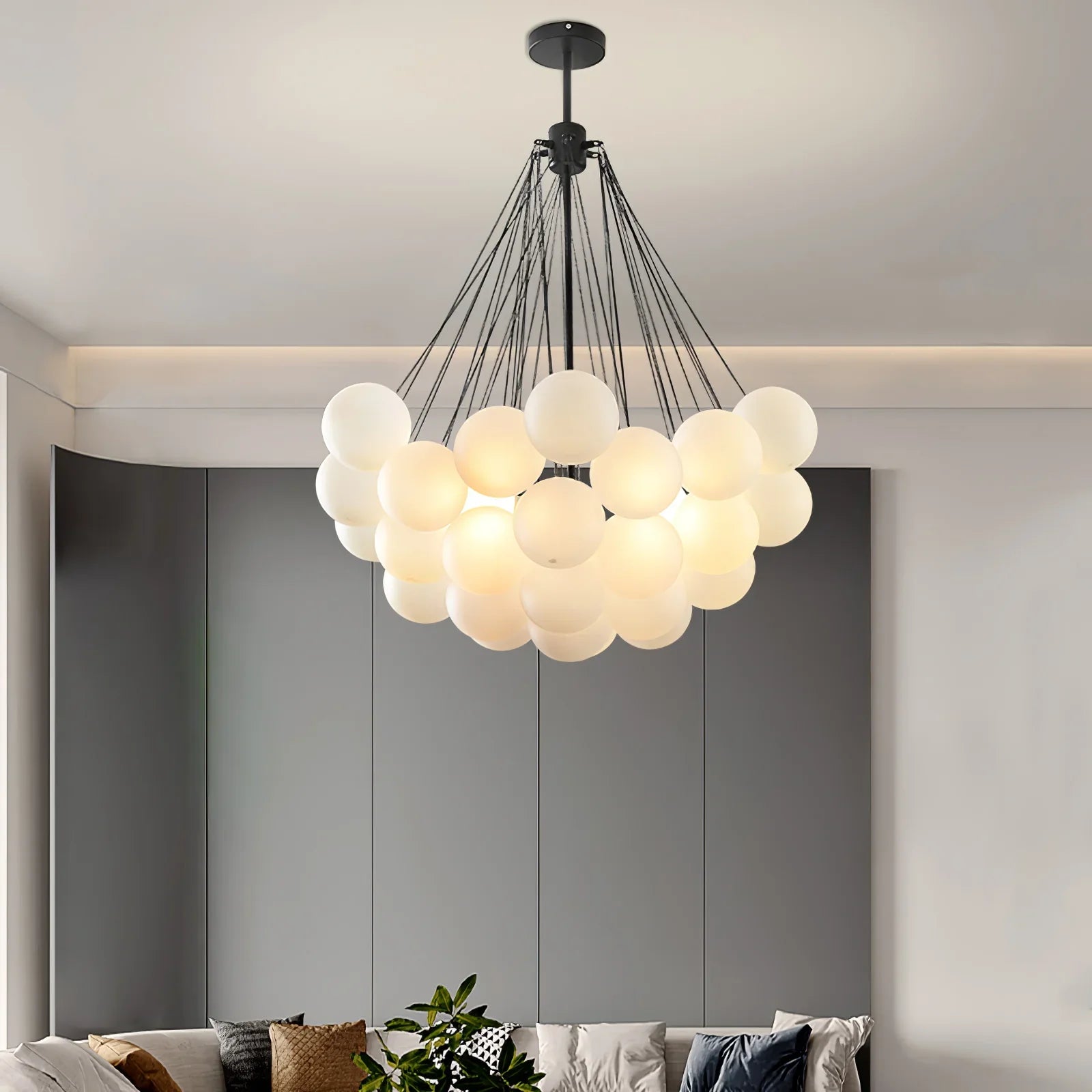 Bubble Chandelier - NexioPick