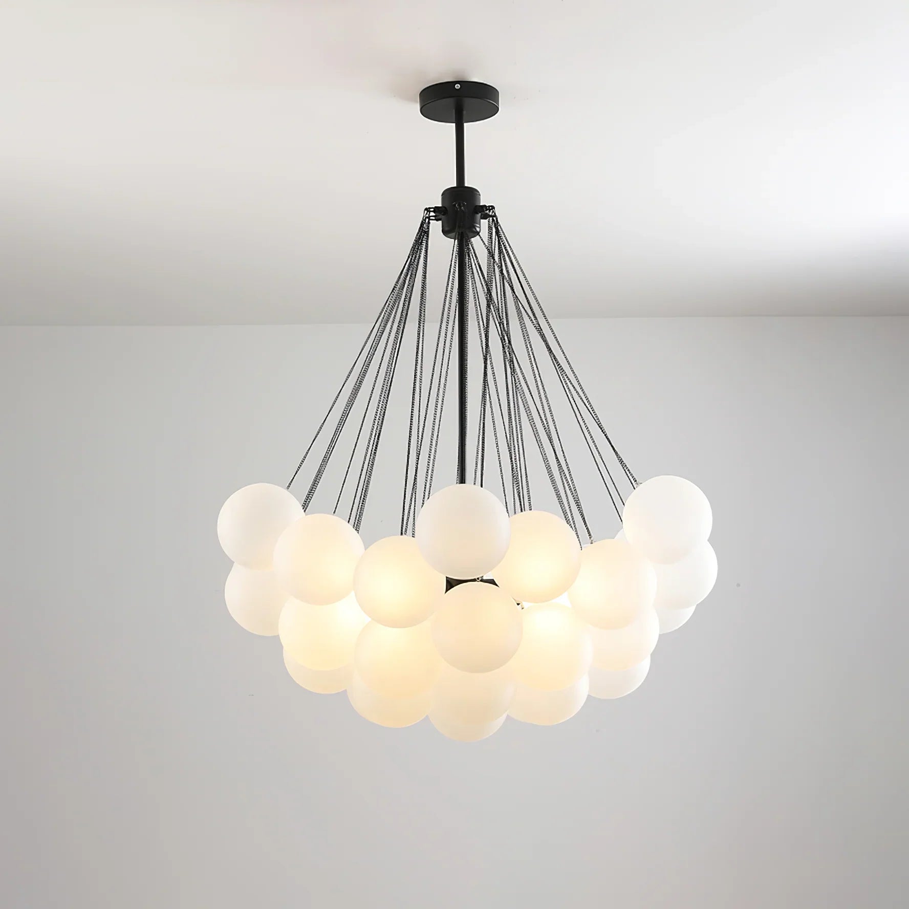 Bubble Chandelier - NexioPick
