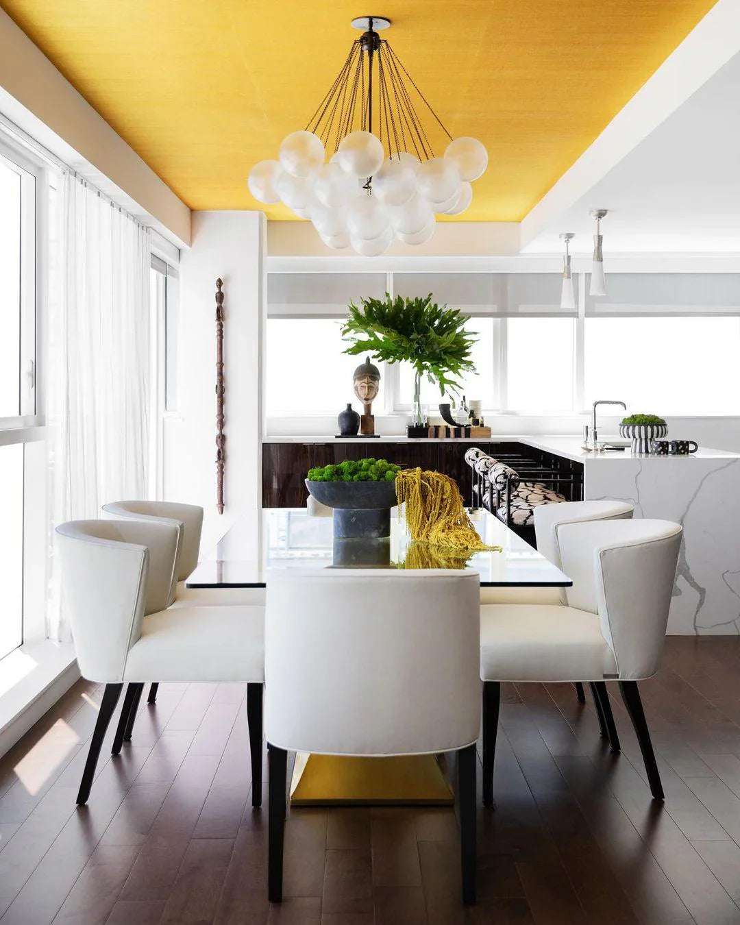 Bubble Chandelier - NexioPick