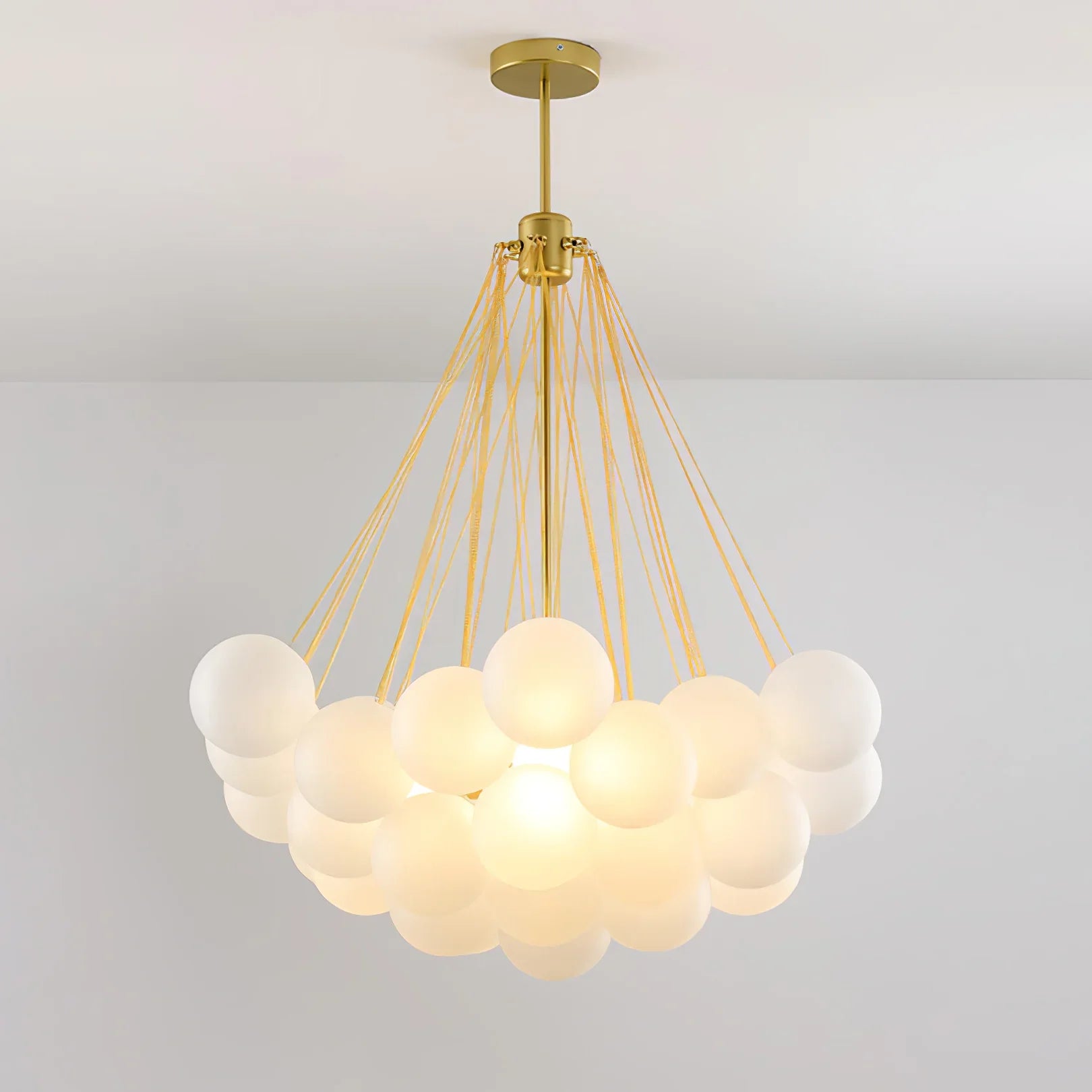 Bubble Chandelier - NexioPick
