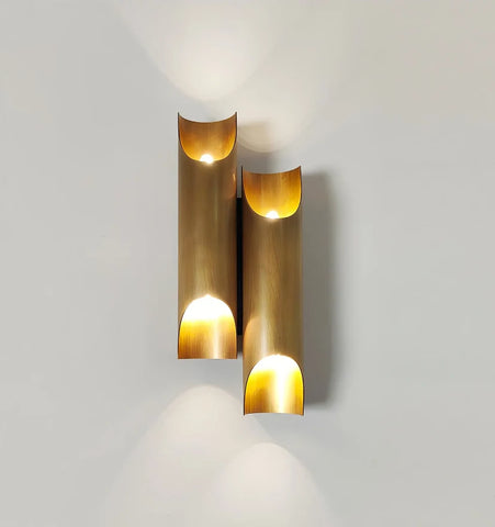 Callahan Brass Wall Lamp - NexioPick