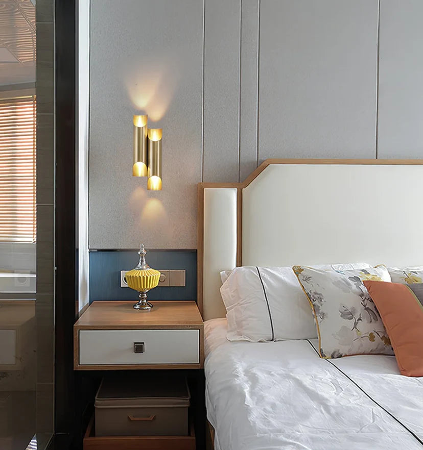 Callahan Brass Wall Lamp - NexioPick