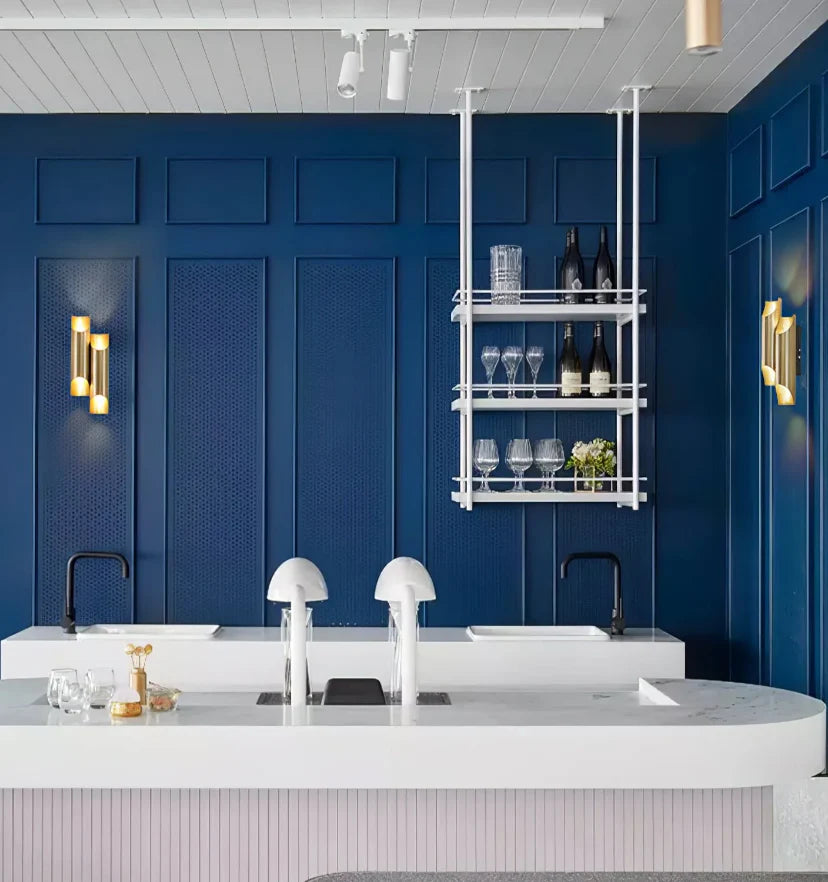 Callahan Brass Wall Lamp - NexioPick