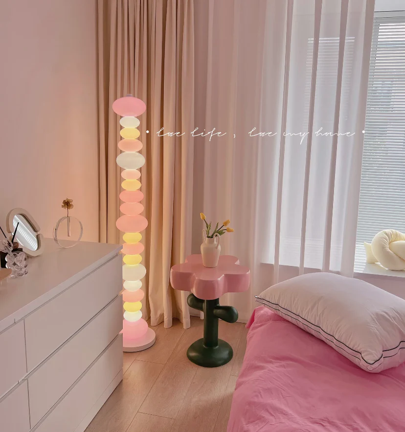 Candy Floor Lamp - NexioPick