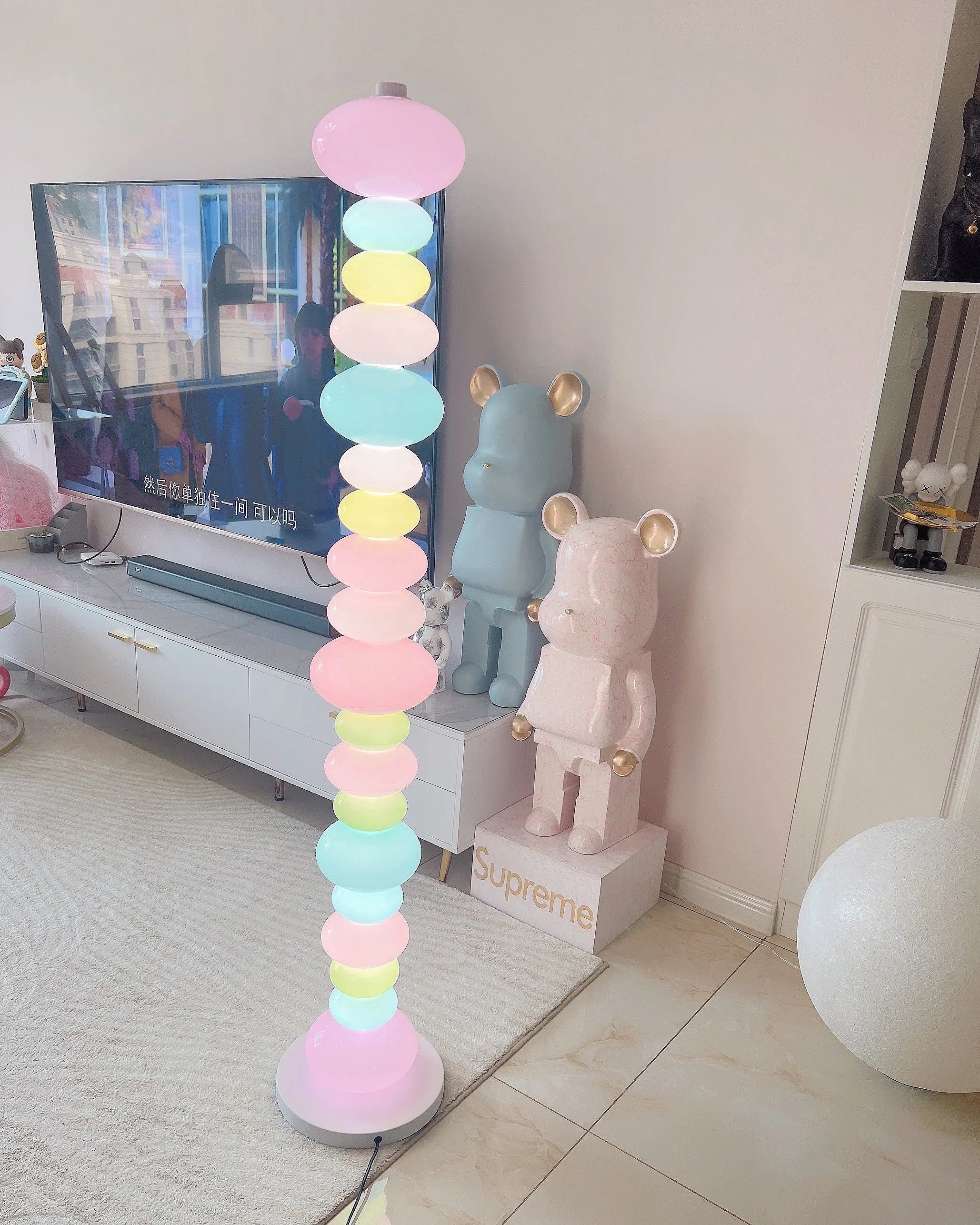 Candy Floor Lamp - NexioPick