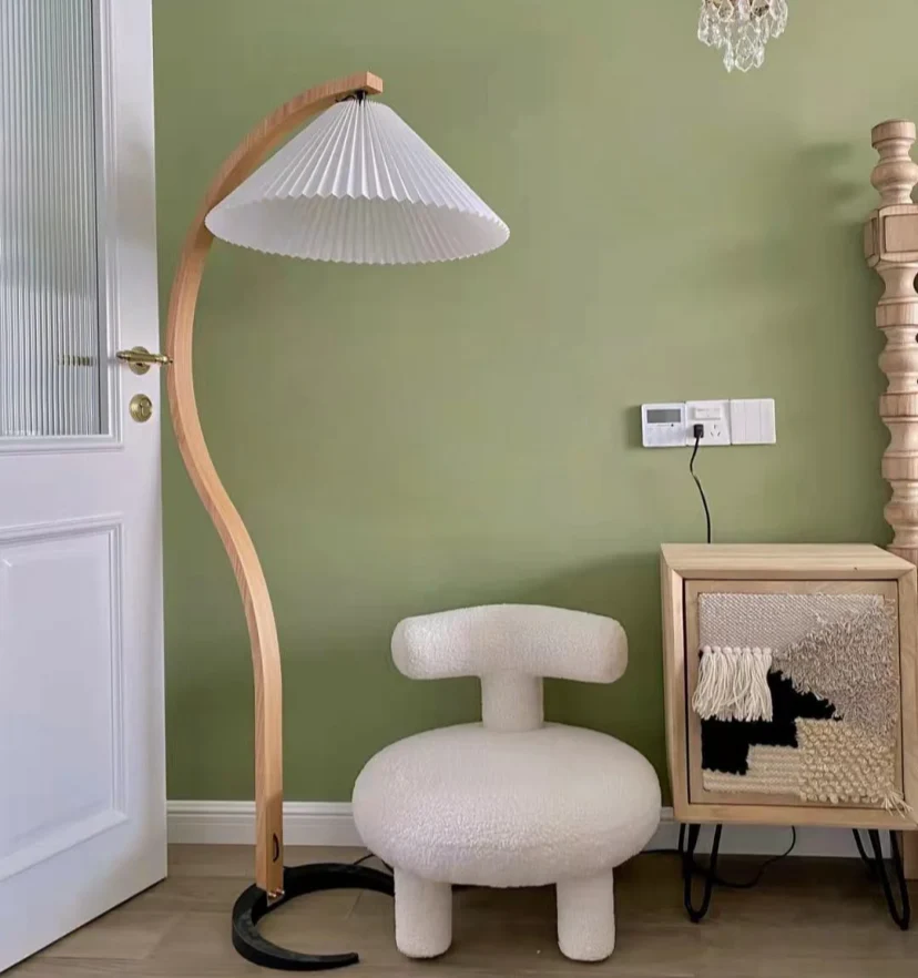 Caprani Floor Lamp - NexioPick