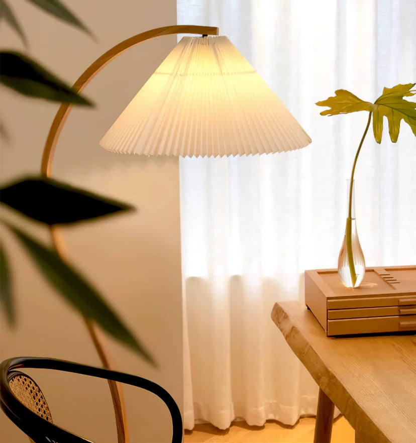 Caprani Floor Lamp - NexioPick