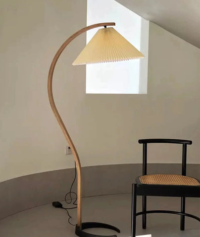 Caprani Floor Lamp - NexioPick