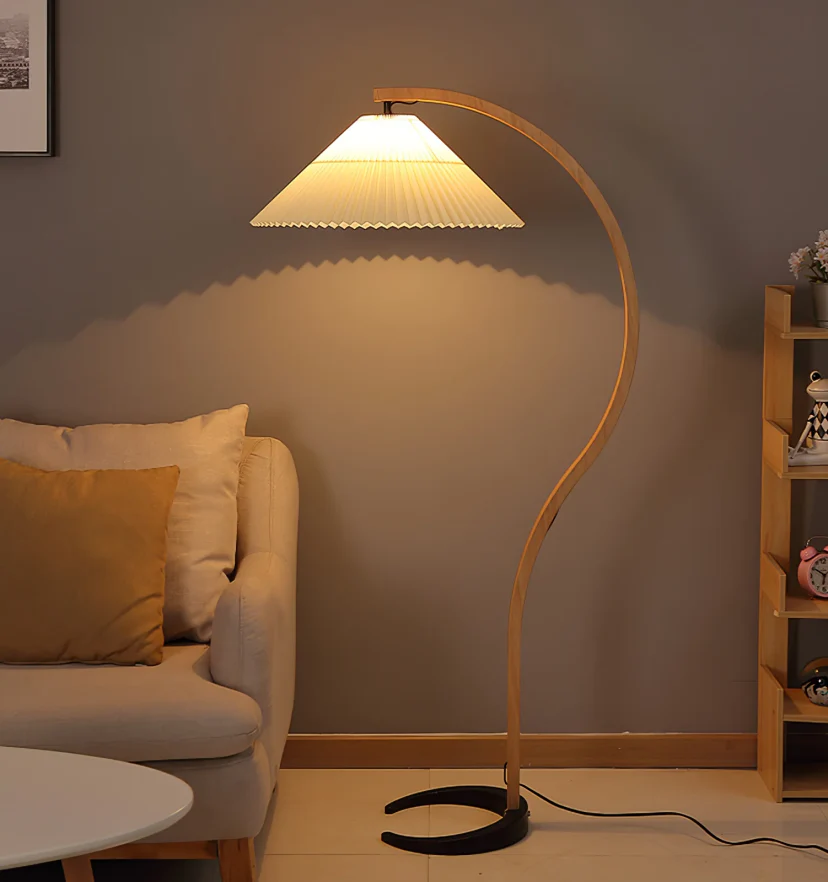 Caprani Floor Lamp - NexioPick