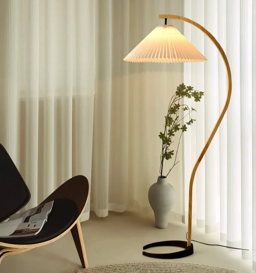 Caprani Floor Lamp - NexioPick
