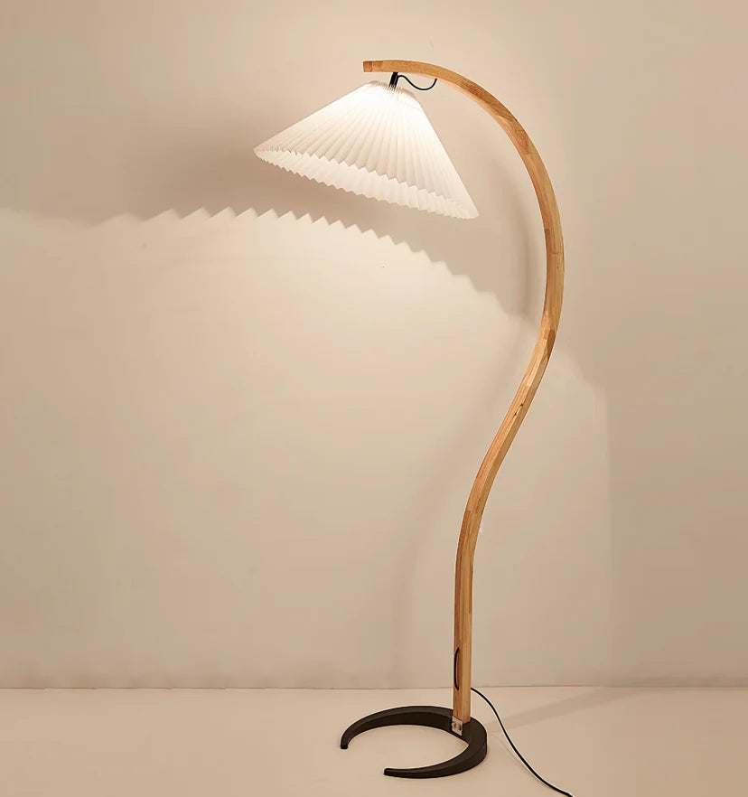 Caprani Floor Lamp - NexioPick