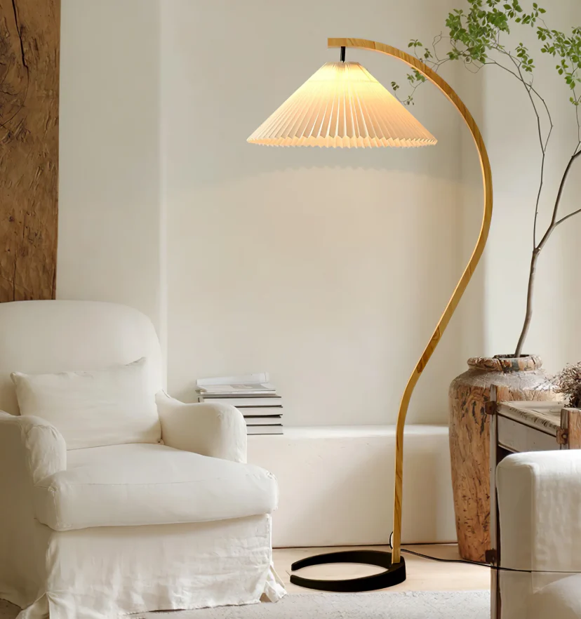 Caprani Floor Lamp - NexioPick