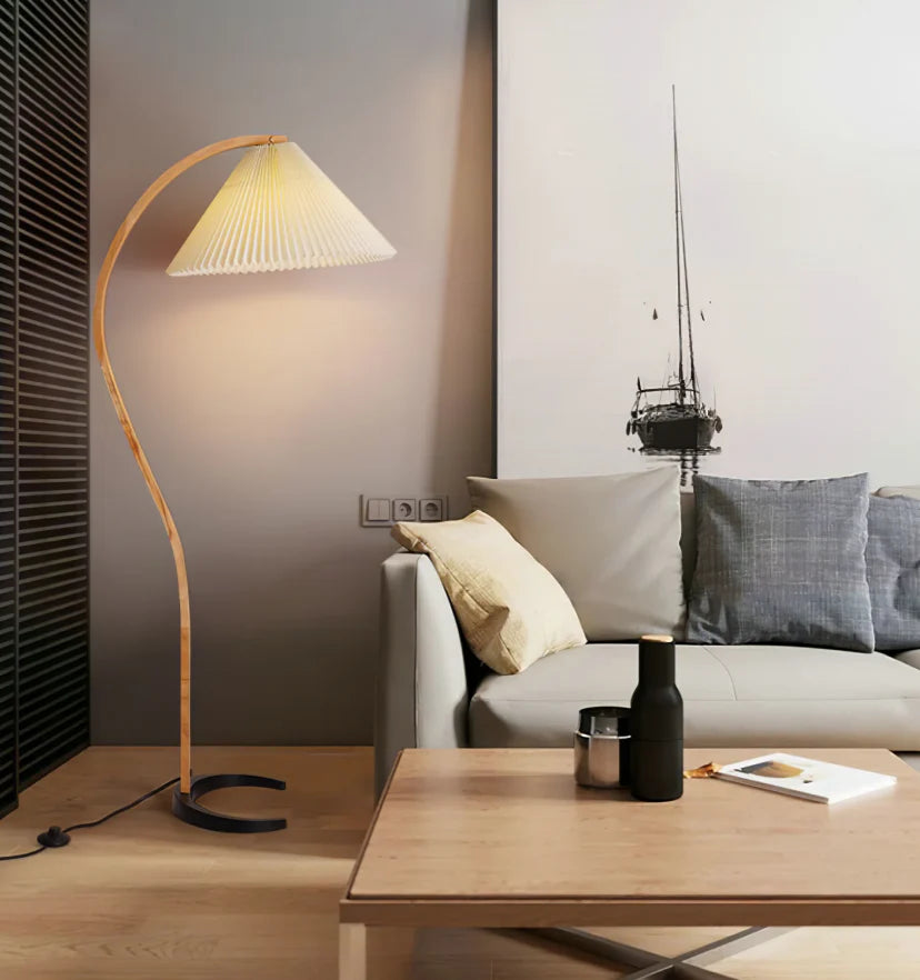 Caprani Floor Lamp - NexioPick