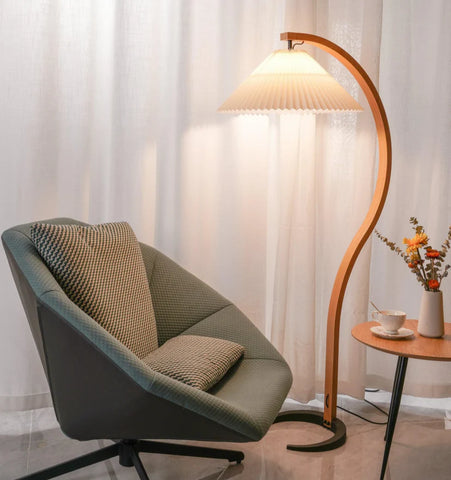 Caprani Floor Lamp - NexioPick