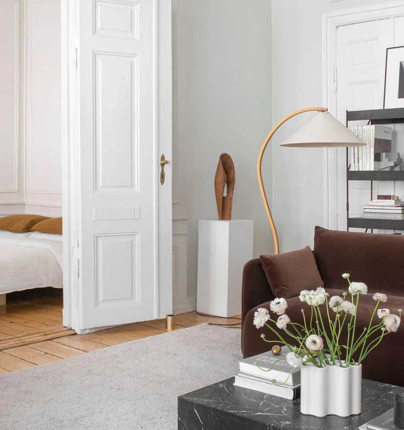 Caprani Floor Lamp - NexioPick