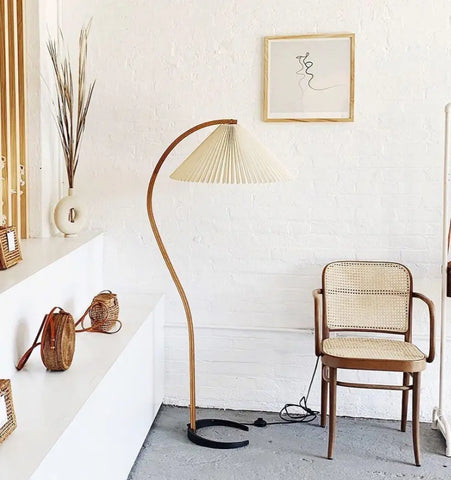 Caprani Floor Lamp - NexioPick