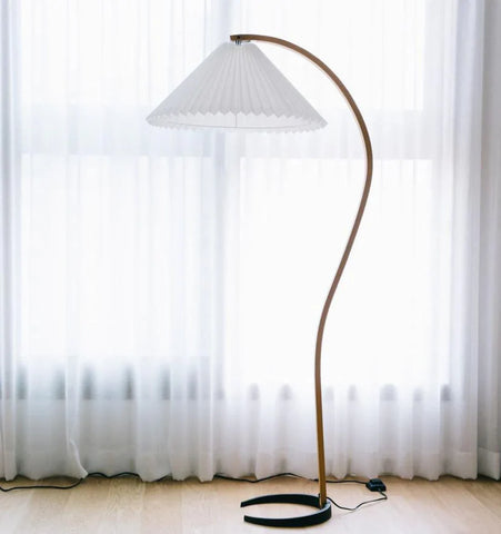 Caprani Floor Lamp - NexioPick