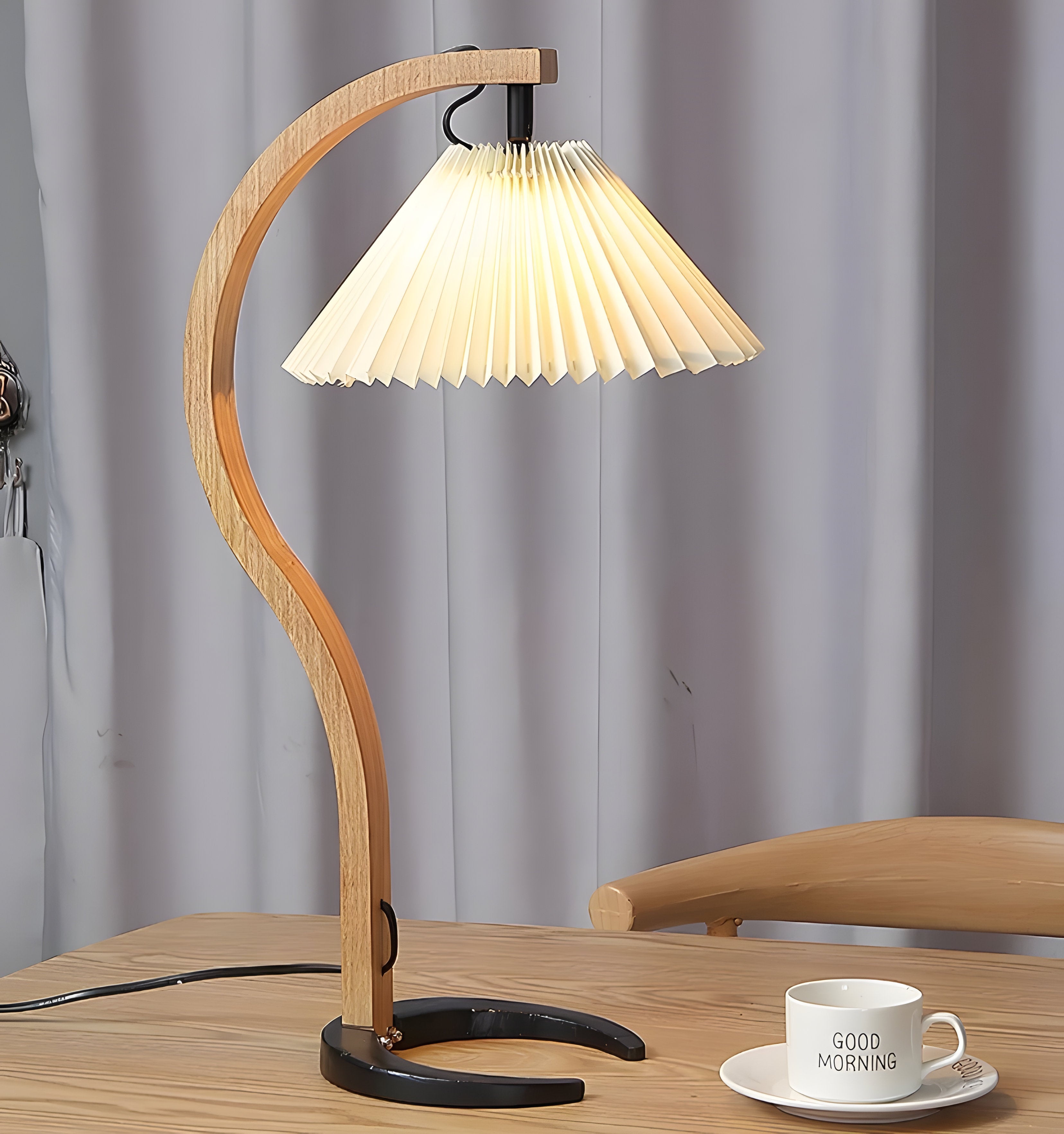 Caprani Table Lamp - NexioPick