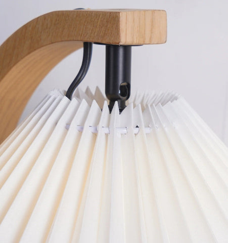 Caprani Table Lamp - NexioPick