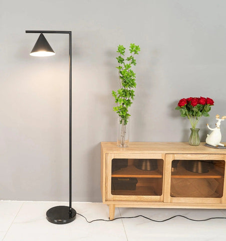 Captain Flint Floor Lamp - NexioPick