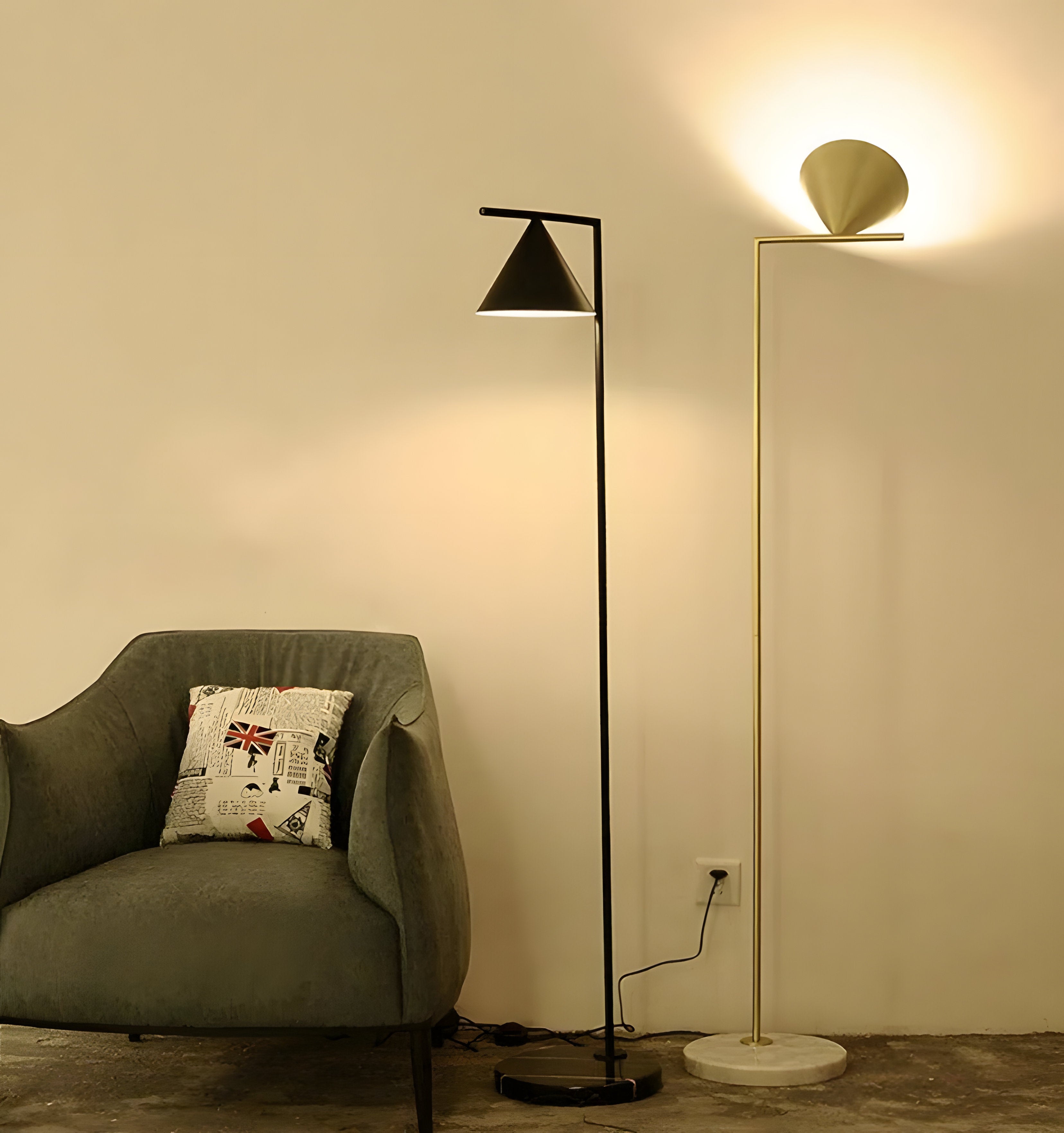 Captain Flint Floor Lamp - NexioPick