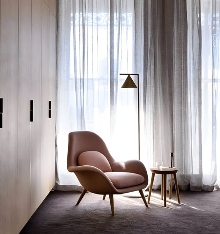 Captain Flint Floor Lamp - NexioPick