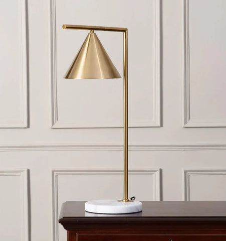 Captain Flint Table Lamp - NexioPick