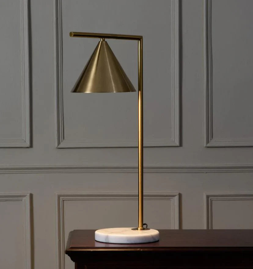 Captain Flint Table Lamp - NexioPick