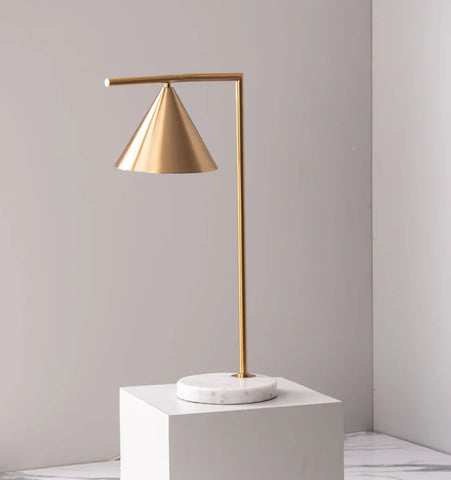 Captain Flint Table Lamp - NexioPick