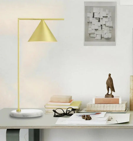 Captain Flint Table Lamp - NexioPick