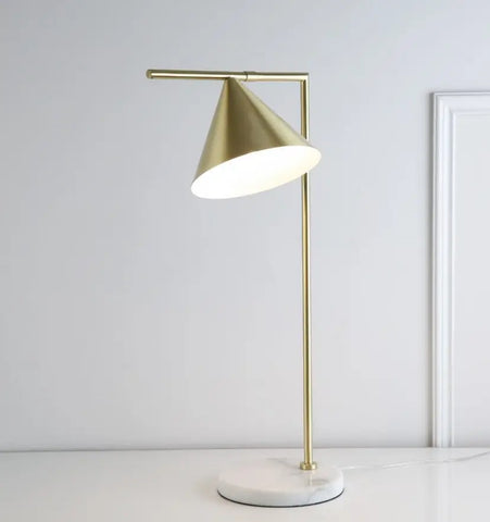 Captain Flint Table Lamp - NexioPick