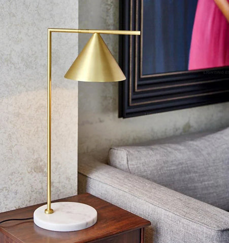 Captain Flint Table Lamp - NexioPick