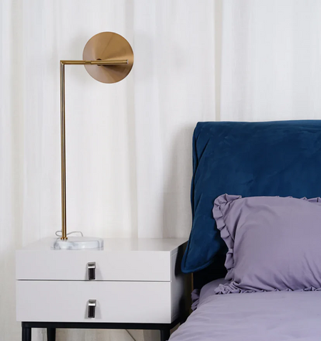 Captain Flint Table Lamp - NexioPick