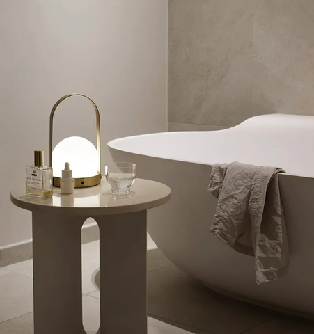 Carrie Built-in Battery Table Lamp - NexioPick