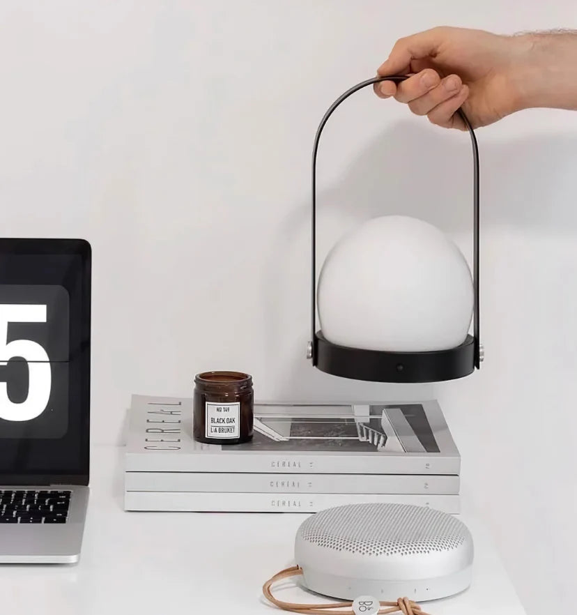 Carrie Built-in Battery Table Lamp - NexioPick