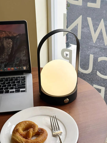 Carrie Built-in Battery Table Lamp - NexioPick