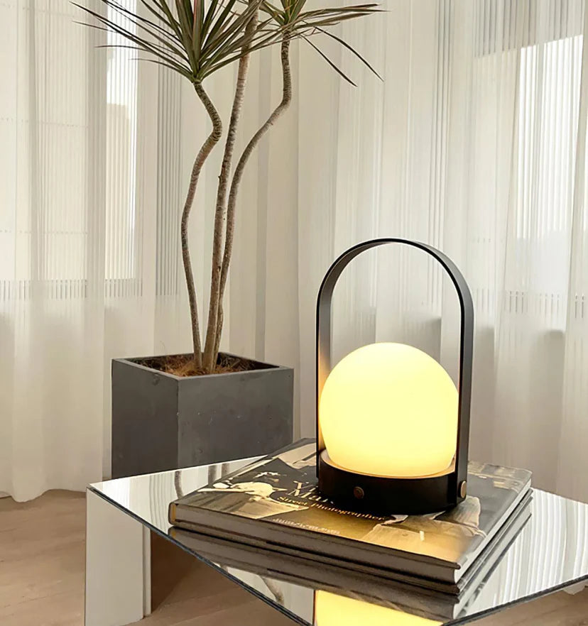 Carrie Built-in Battery Table Lamp - NexioPick