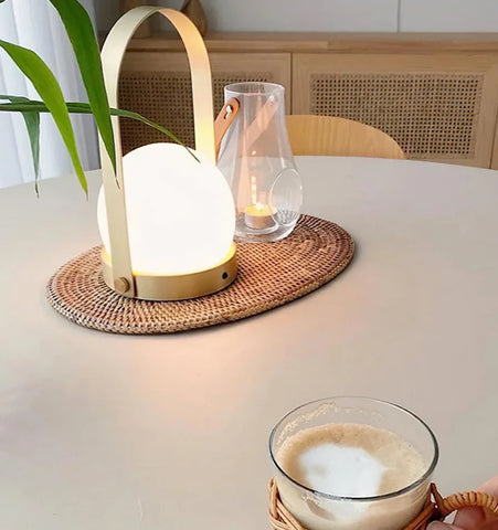 Carrie Built-in Battery Table Lamp - NexioPick