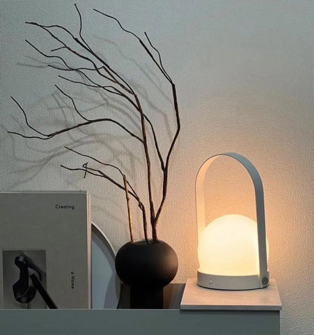 Carrie Built-in Battery Table Lamp - NexioPick