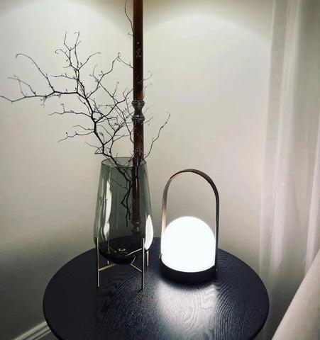 Carrie Built-in Battery Table Lamp - NexioPick