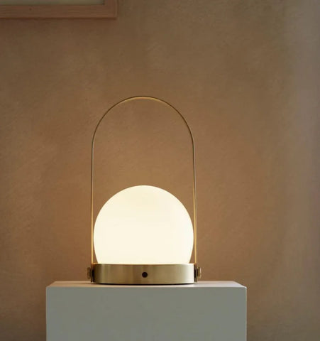 Carrie Built-in Battery Table Lamp - NexioPick