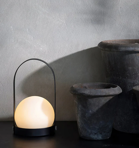 Carrie Built-in Battery Table Lamp - NexioPick