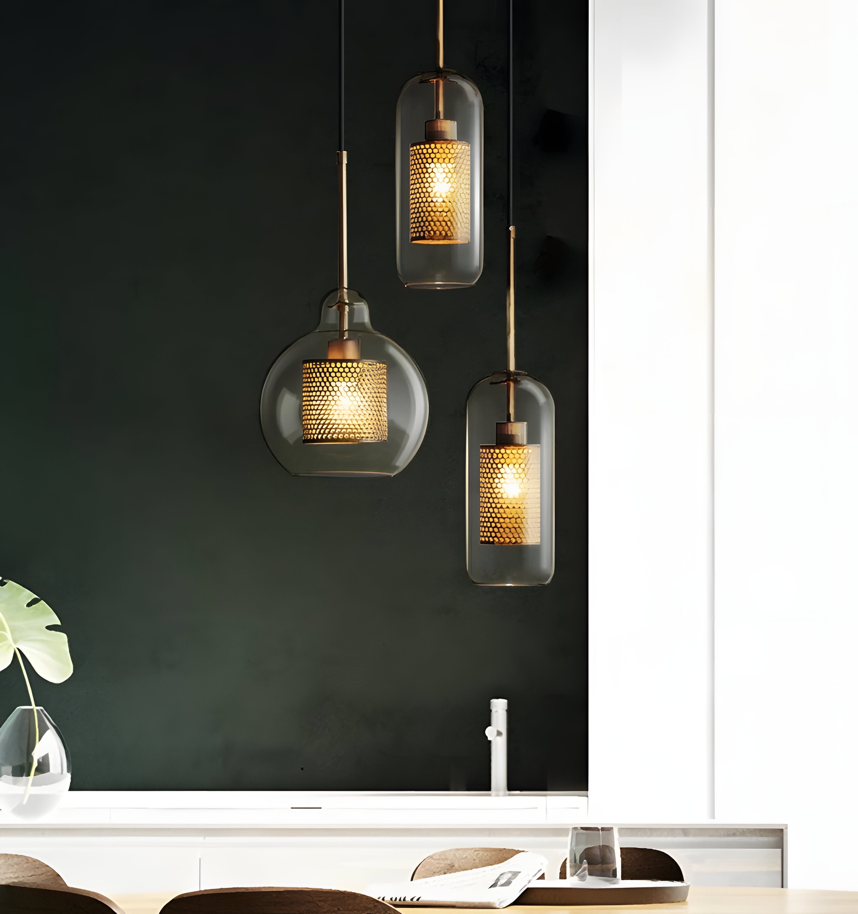 Chiswick Glass Pendant Light - NexioPick