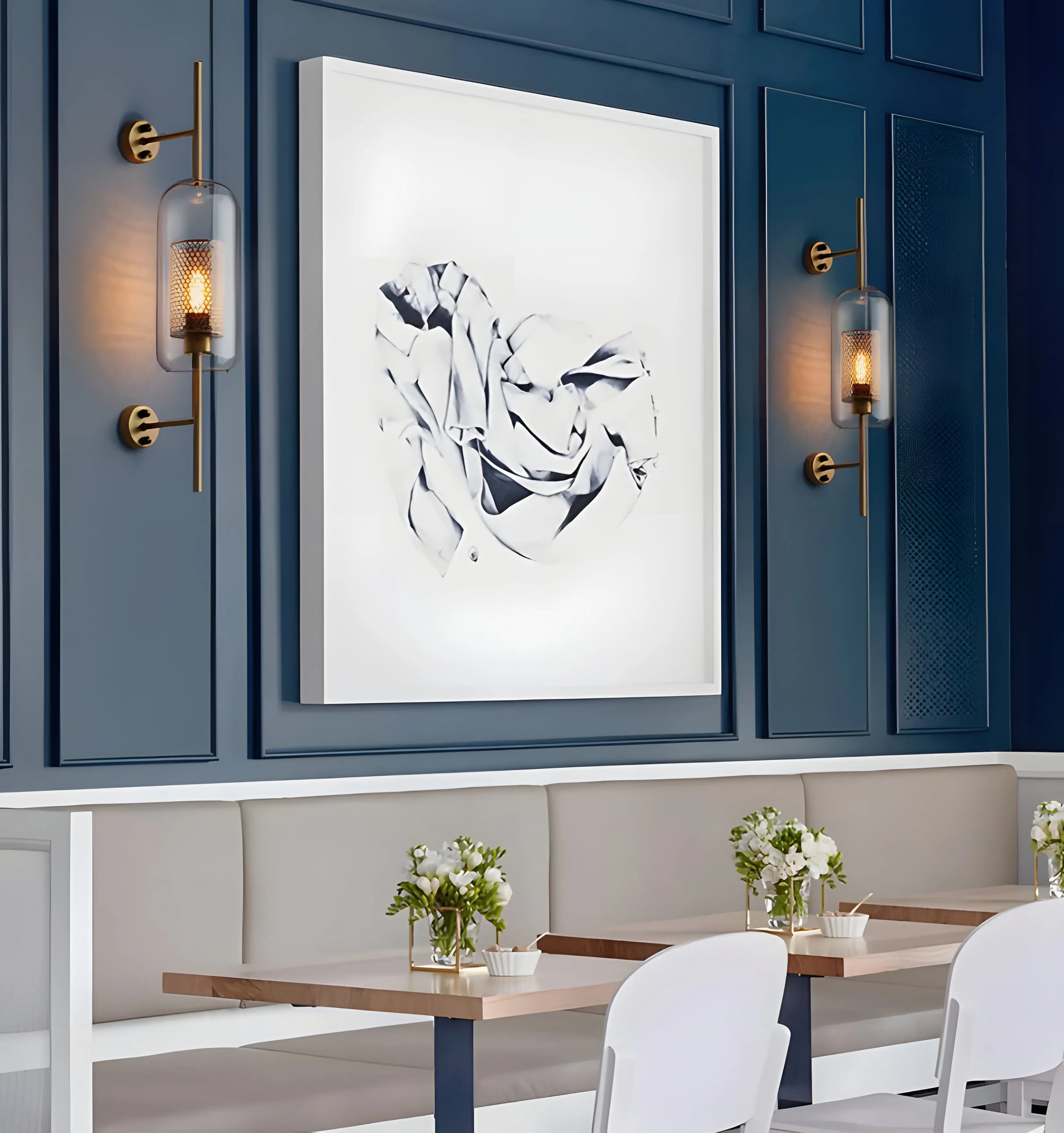 Chiswick Glass Wall Light - NexioPick